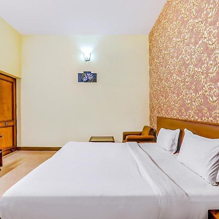 Hotel Executive Hasanganj Luaran gambar