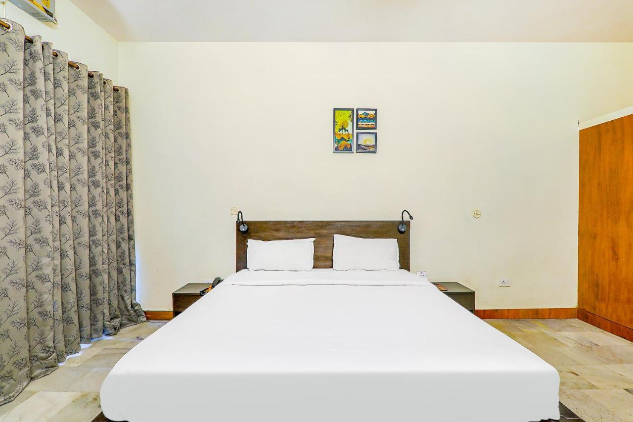 Hotel Executive Hasanganj Luaran gambar