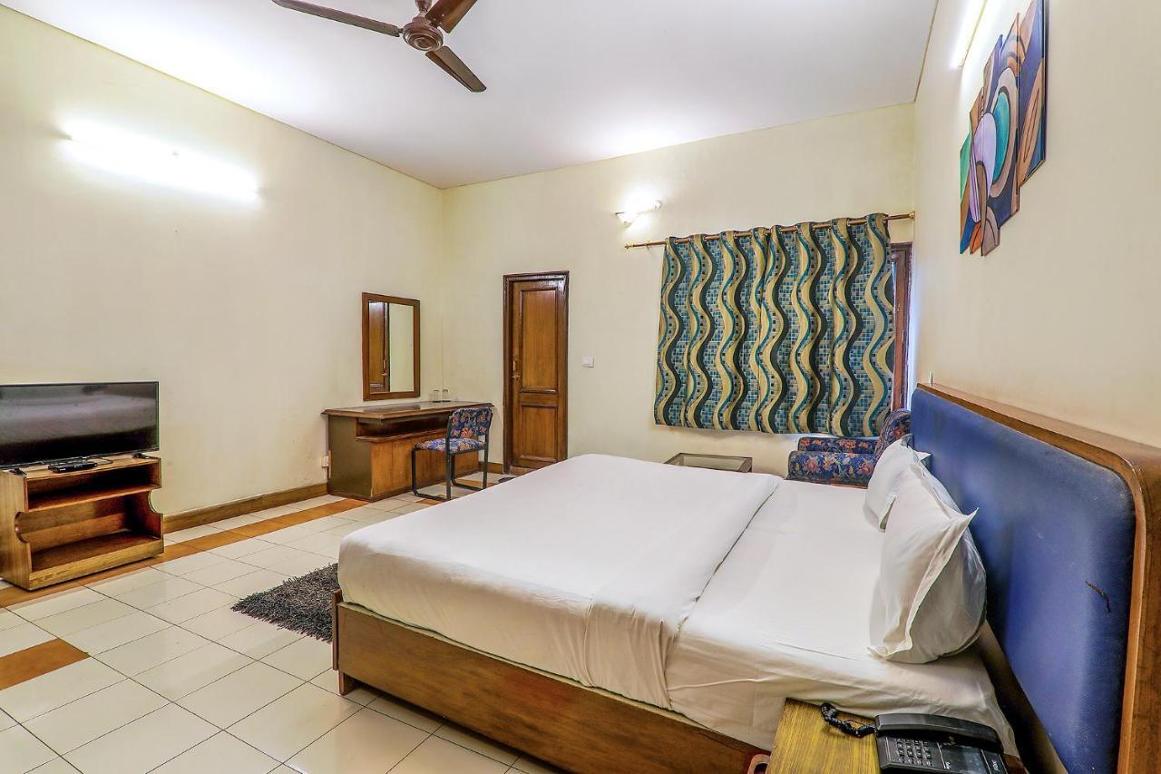 Hotel Executive Hasanganj Luaran gambar