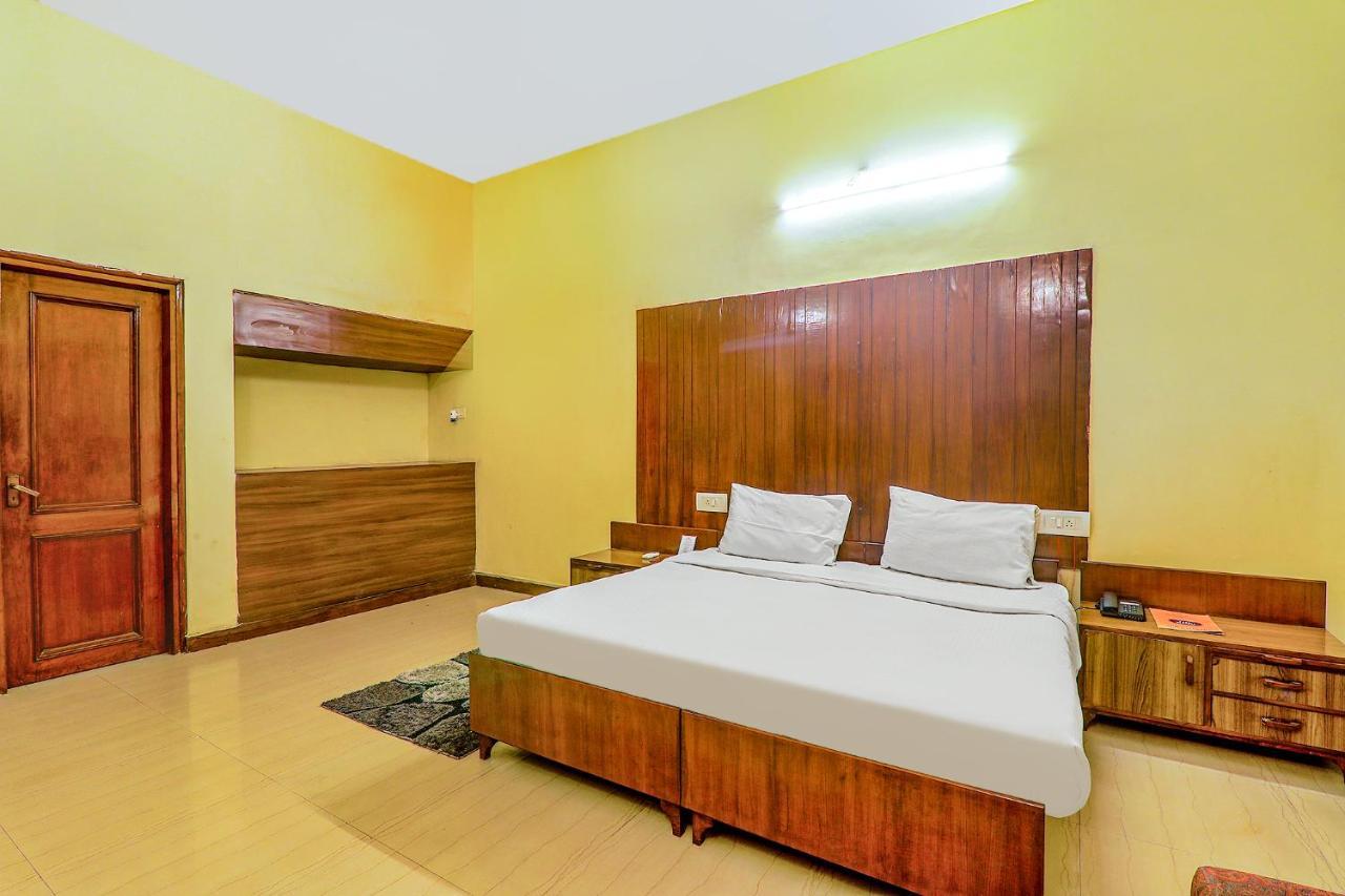Hotel Executive Hasanganj Luaran gambar