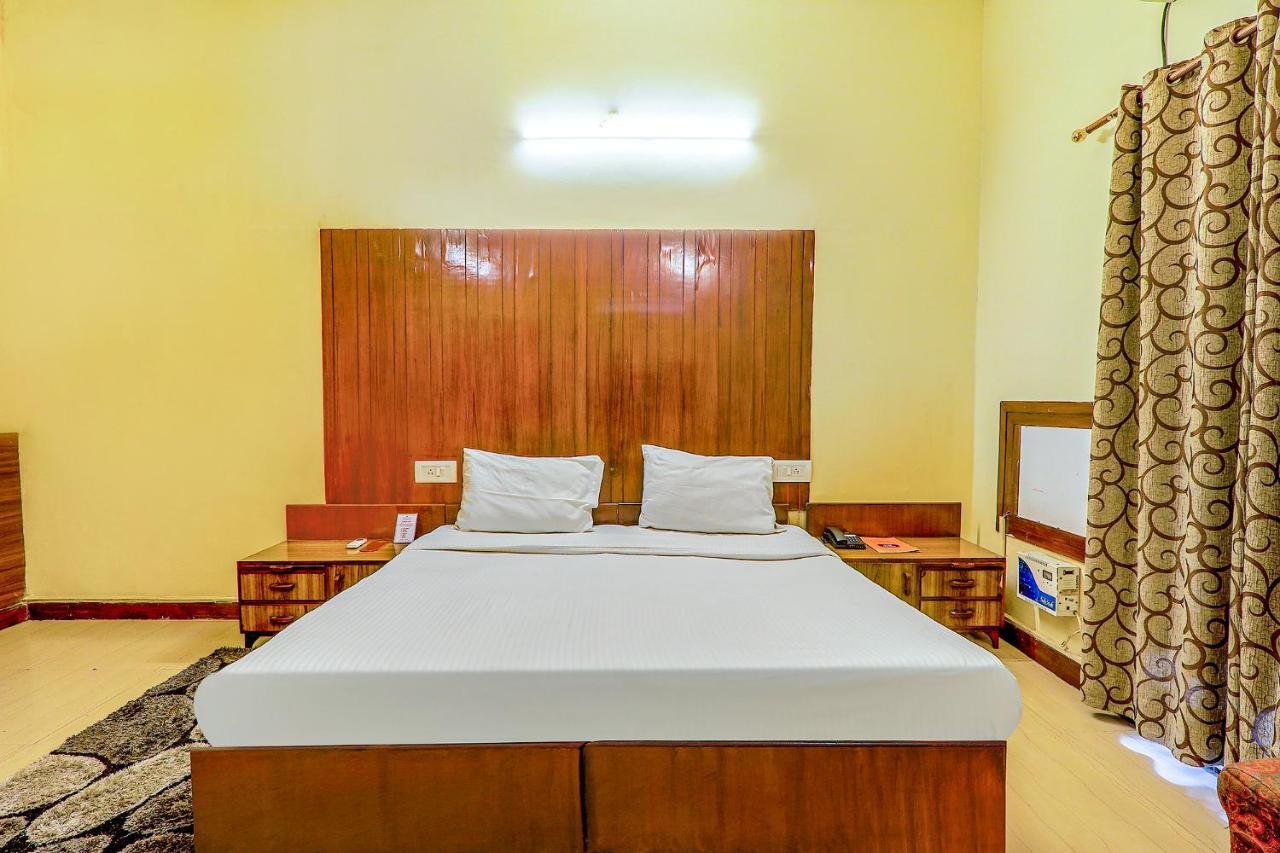Hotel Executive Hasanganj Luaran gambar
